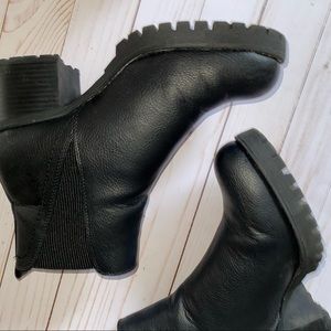 Chunky heel leather booties by MIA